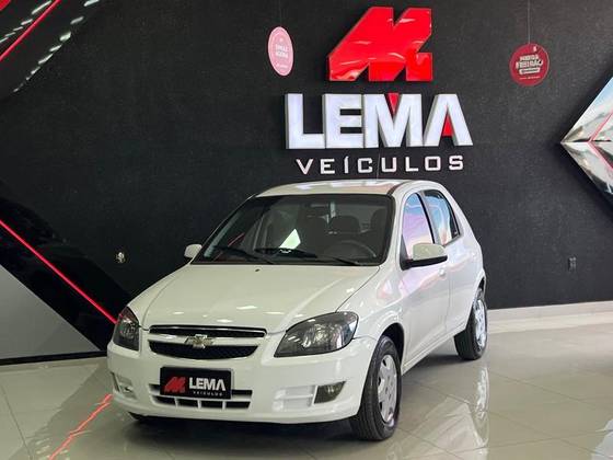 CHEVROLET CELTA 1.0 MPFI ADVANTAGE 8V FLEX 4P MANUAL CHEVROLET CELTA 1.0 MPFI ADVANTAGE 8V FLEX 4P MANUAL